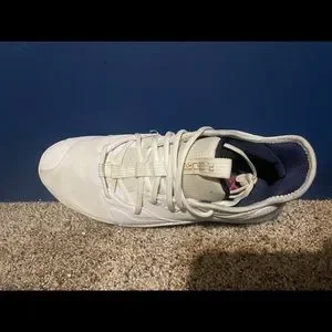 Nike pg3s deals